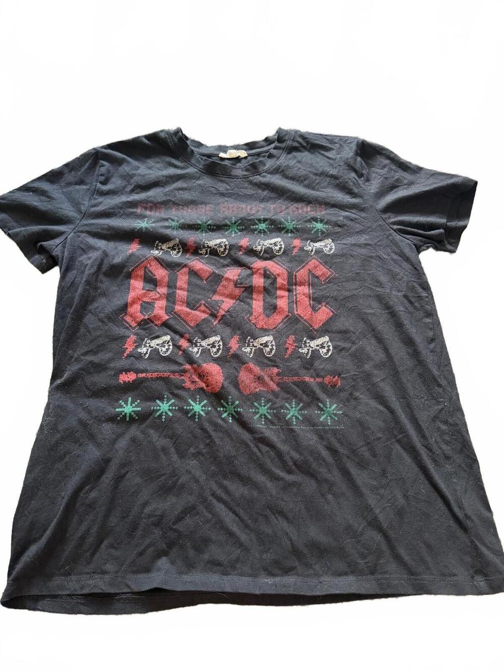 AC/DC Black Christmas Graphic Band T-Shirt Size Small